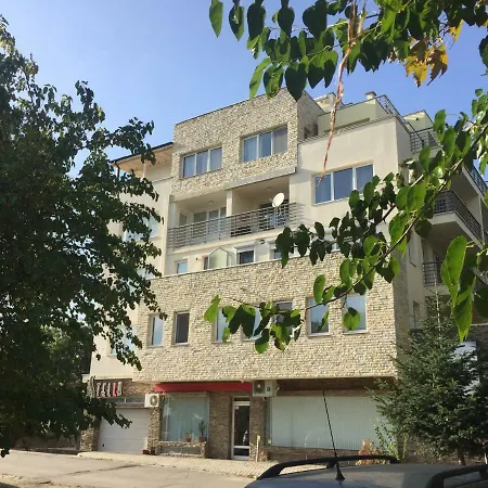 El Mate Sea Garden And Free Parking Апартаменты