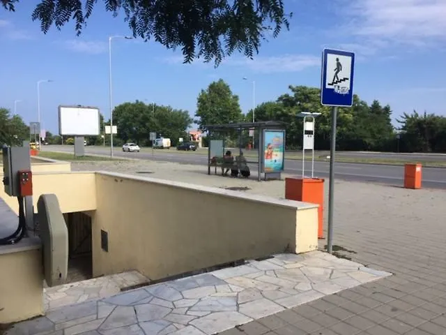 アパート El Mate Apartment Sea Garden And Beach Varna ヴァルナ